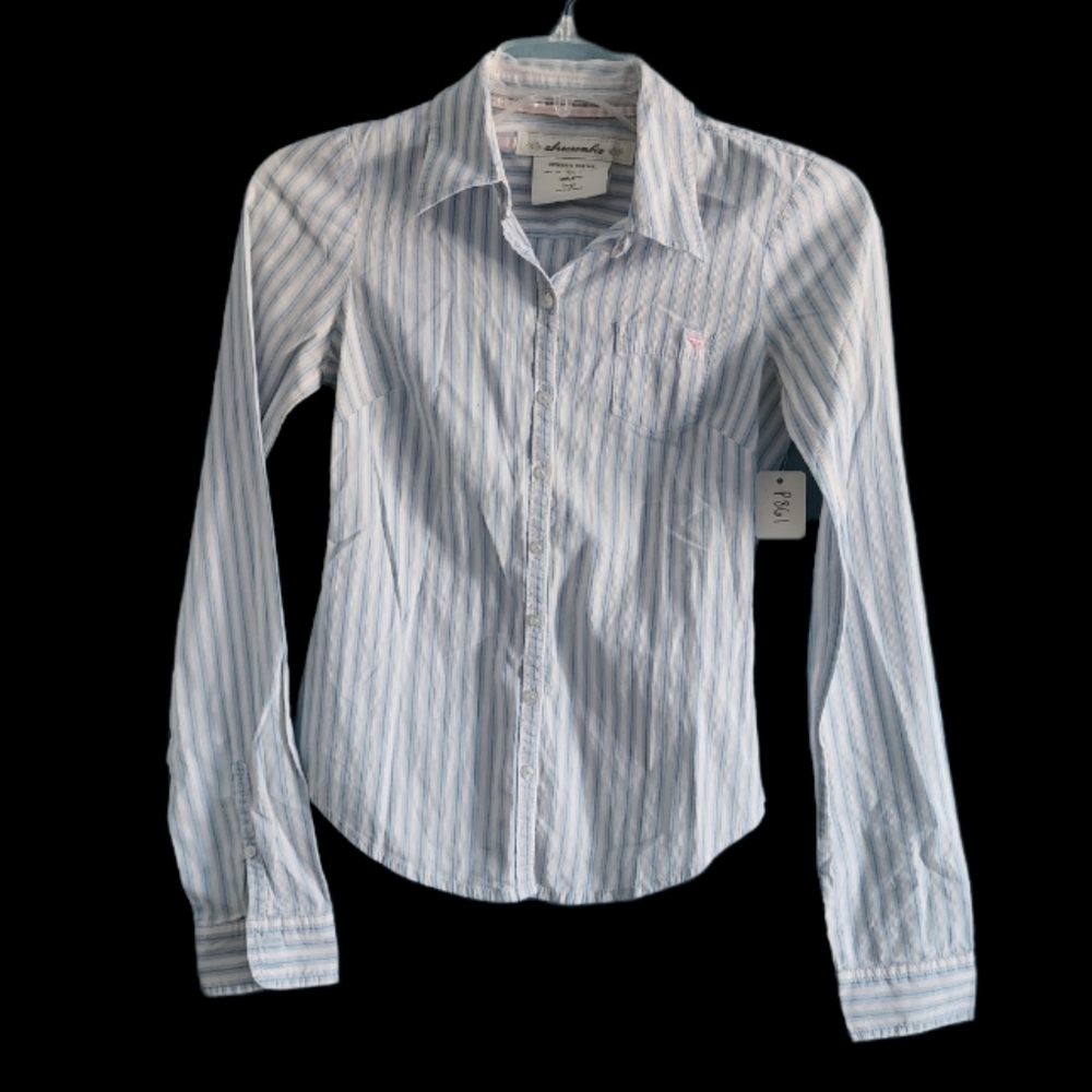 Preowned Abercrombie Girls Shirt.